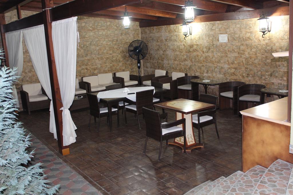 Pensiunea Normandia Timişoara Exterior foto