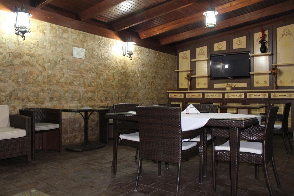 Pensiunea Normandia Timişoara Exterior foto
